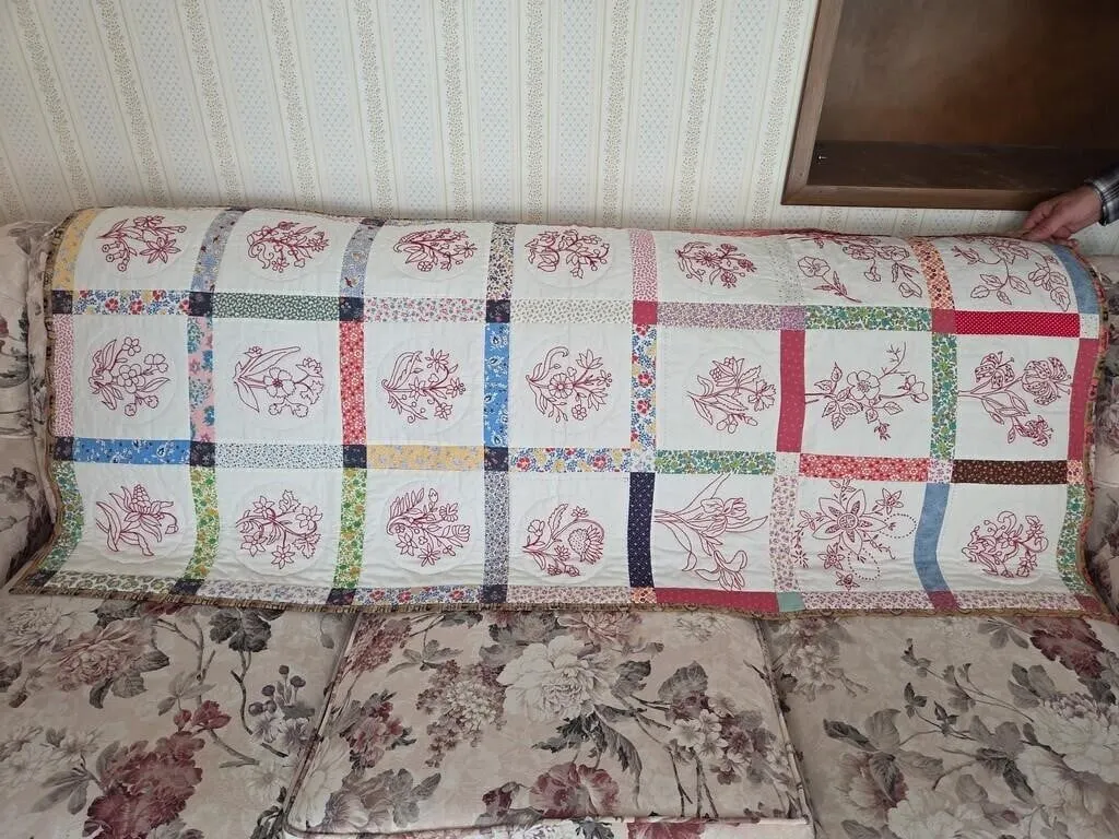 Handmade 28"x63" Flower Patch Quilt
