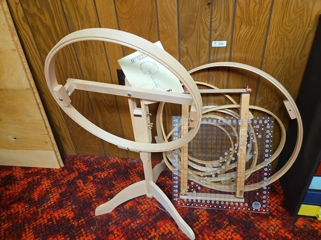 Lot of Quilting Hoops