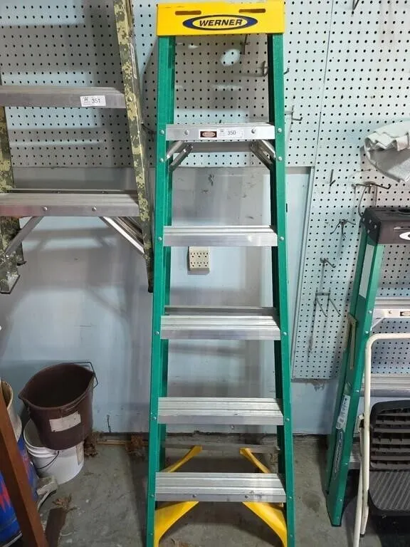 Werner 6' Step Ladder