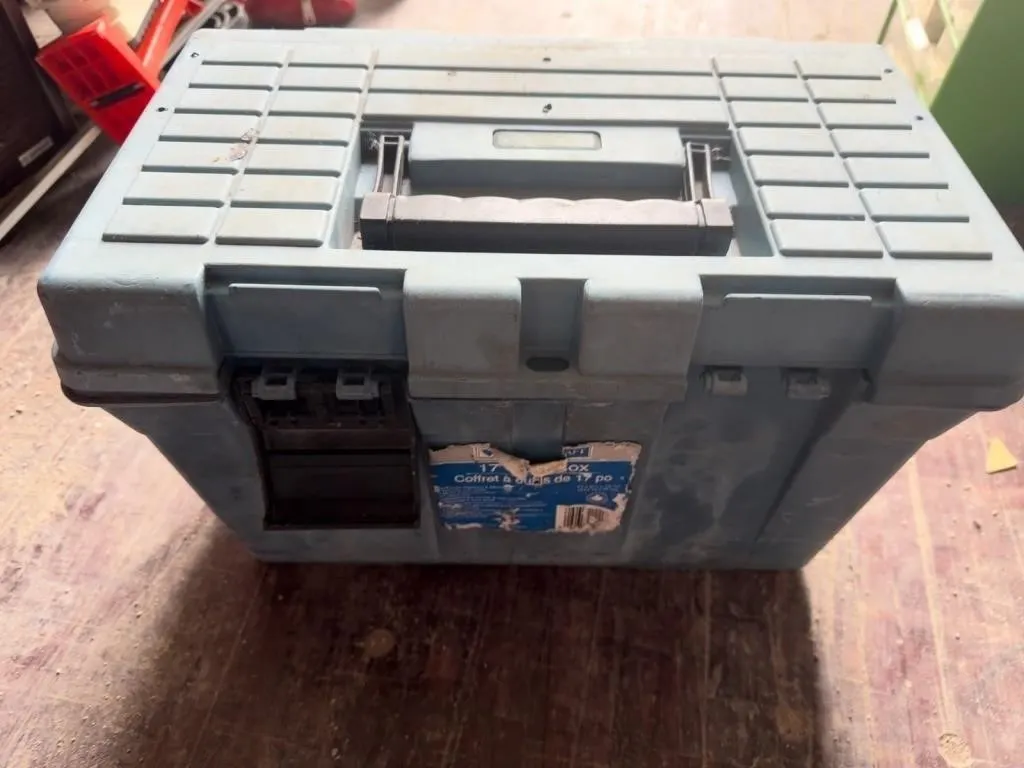 17in Tool Box with Contents
