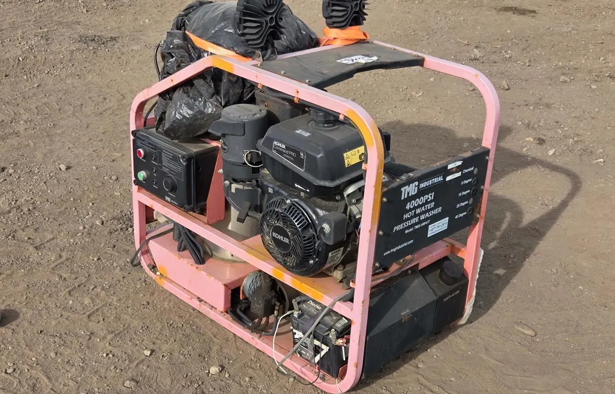 Hot Water Pressure Washer
UNRESERVED