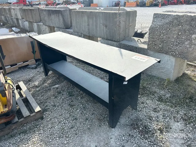 2025 Kit Containers WB-90-243 90 ft Workbench