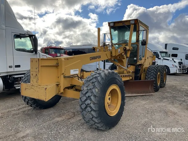 1995 Champion 780A Motor Grader