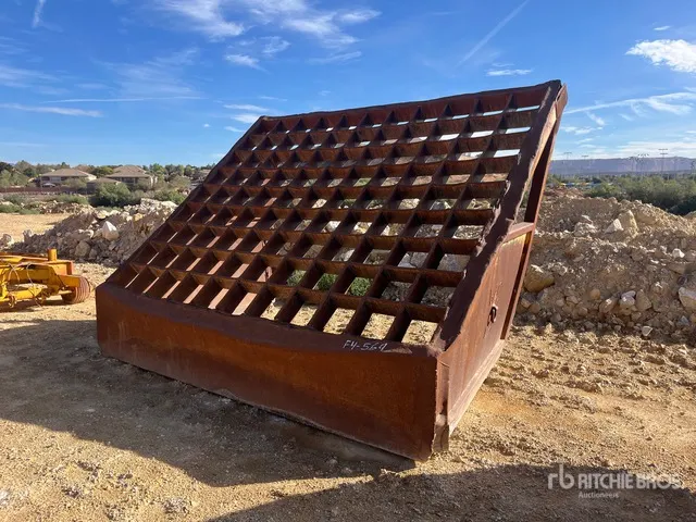 Grizzly Screen
