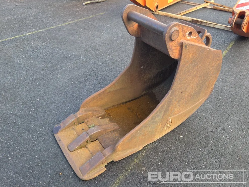 28" Digging Bucket to suut MS20