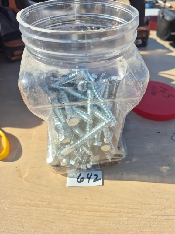 Assorted leg bolts