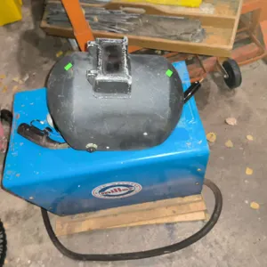 Miller Thunderbolt 225 AC Arc Welding Machine, Welders Canada, Blue, Dolly Not Included