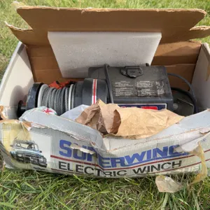 Superwinch Electric Winch EX3 with Cable and Power Leads in Original Box