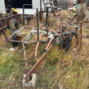 Trail type PTO hyd. Post pounder