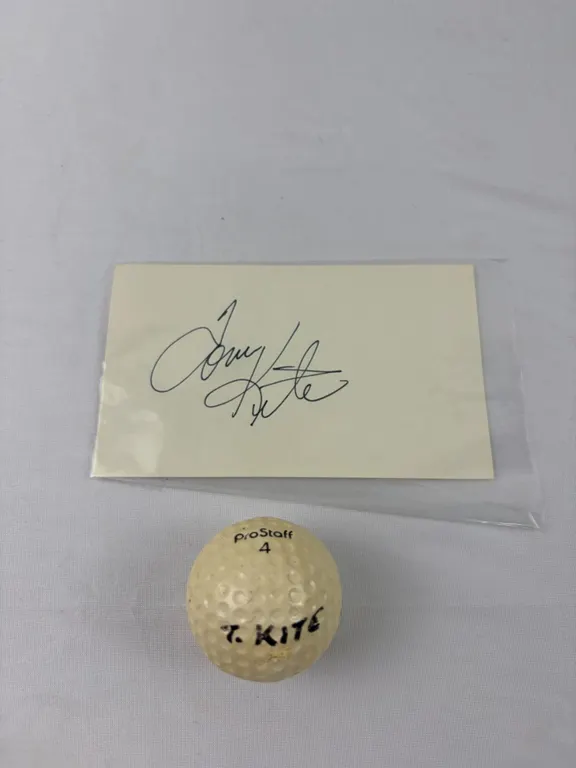 Tom Kitę Golf Ball & Autograph
