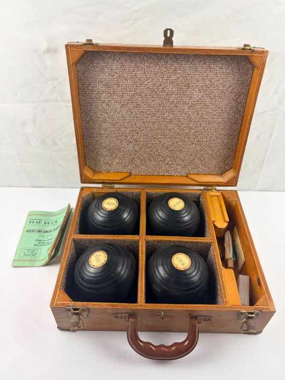 Townsend & Clark Lawn Bowling Balls