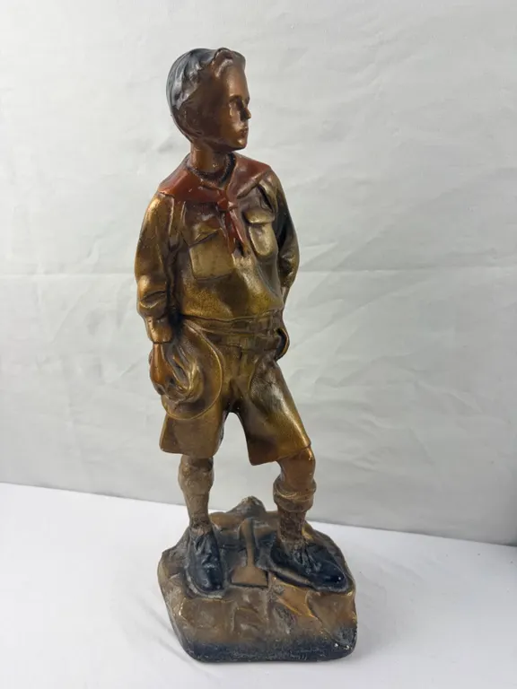 Scout Sculpture