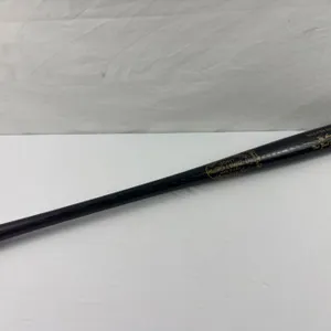 Famous Hitters Series 1 - Yogi Berra