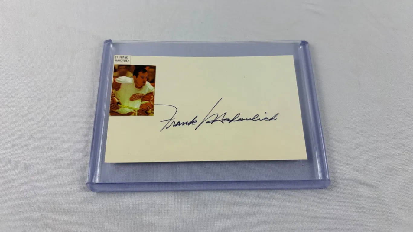 Frank Mahovlich Autographed Index Card