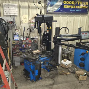 Hofman Monty 3550 Tire Machine