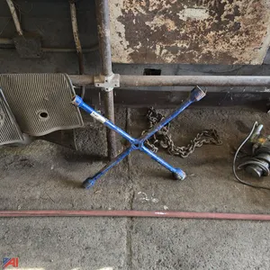 Heavy Duty Tire Iron