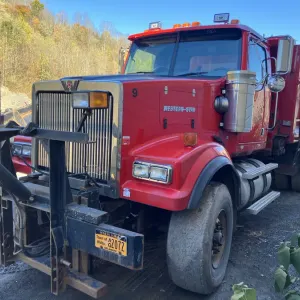 2009 Western Star 4900 FA Dump Truck with Plow and Wing
