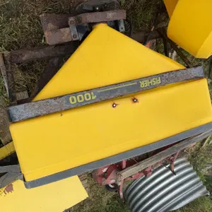 Fisher 1000 Hopper Assembly