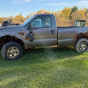 2010 Ford F350 Super Duty Pickup Truck