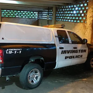 2005 Dodge Ram Crew Cab Pickup Truck with Cap