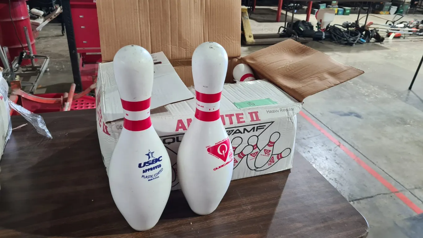 (10) New AMF Amflite II Bowling Pins