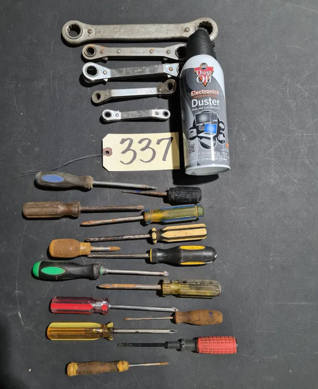 Mixed Tools with Electronics Duster
