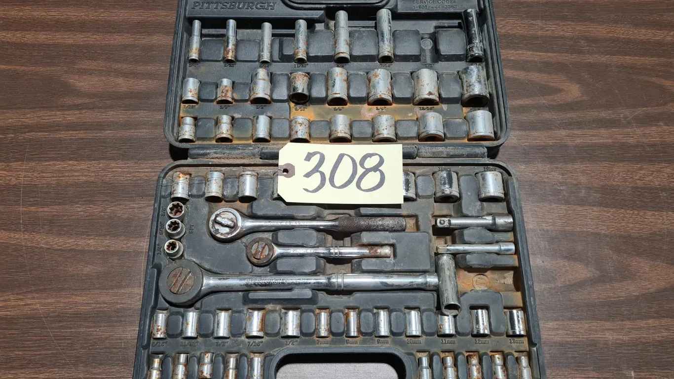 Pittsburgh Socket Wrench Set with Case