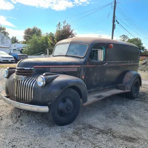 1946 Custom Chevrolet 1-1/2 Ton Panel Truck