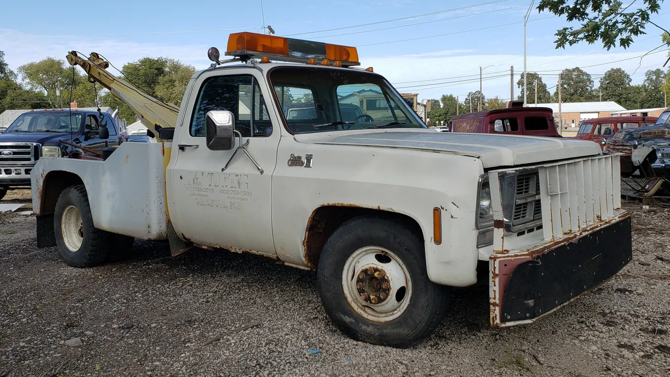 1978 GMC 1 Ton Wrecker