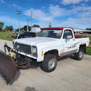 1976 Chevrolet Pickup With Blade