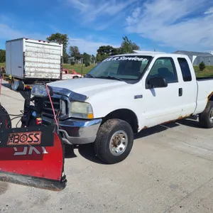 2003 Ford F250 Pickup with Boss V-Plow
