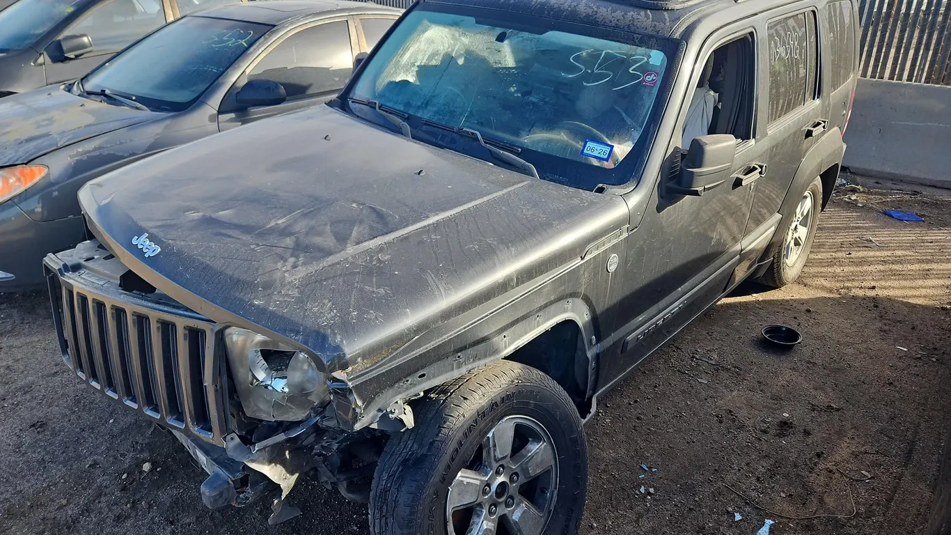 2011 JEEP LIBERTY UP 1J4PN2GK9BW523238