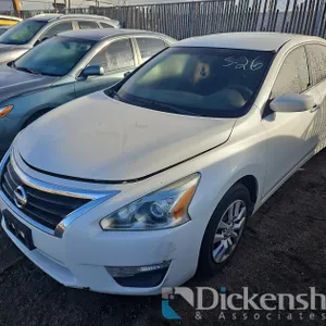 2015 NISS ALTIMA 4D 1N4AL3AP5FN379930