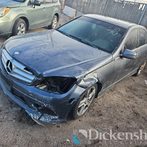 2011 MERZ C300 4D WDDGF8BB1BR165134