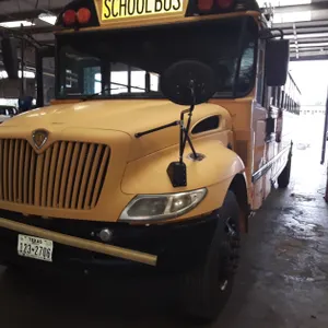 2005 International CE 300 School Bus