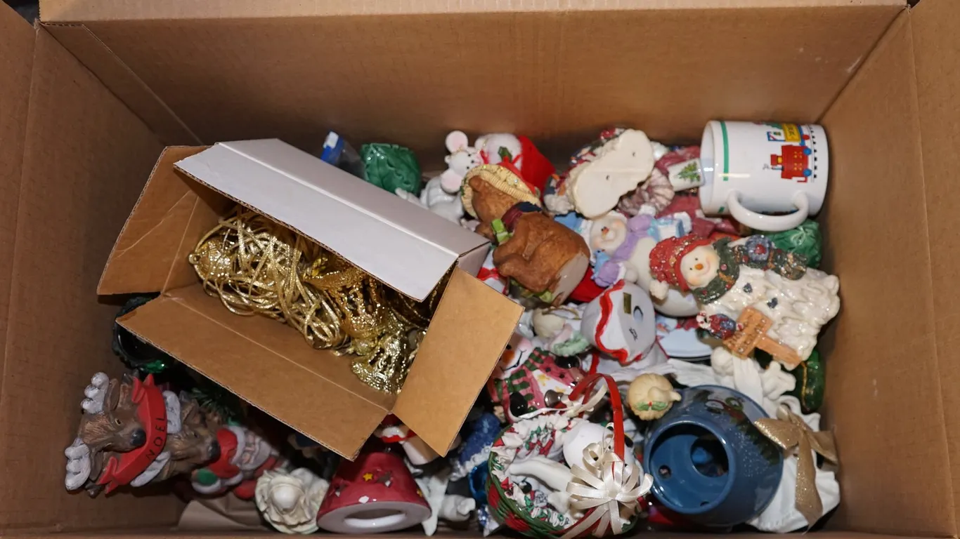 Misc. Christmas Ceramic Figures