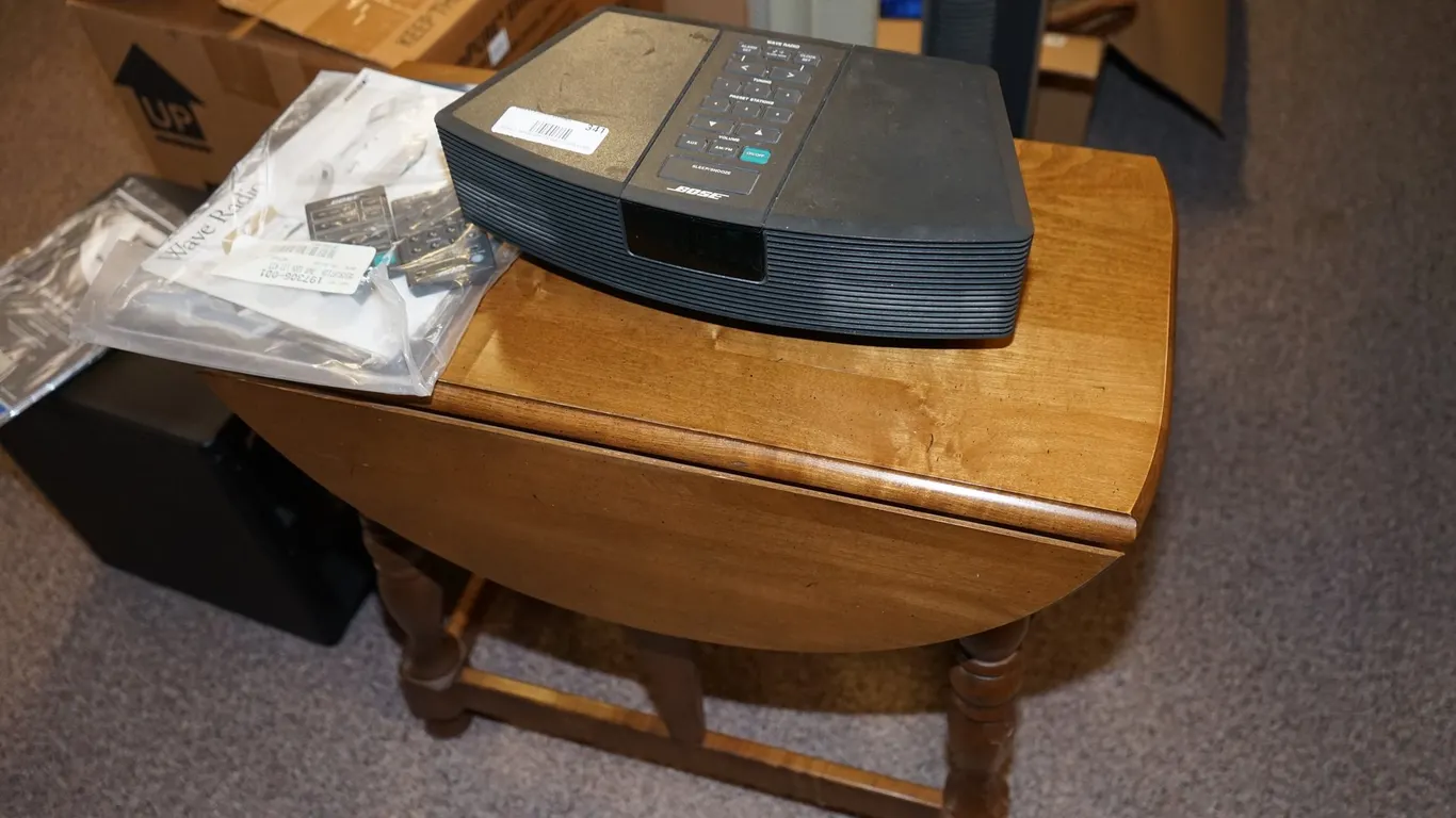 Bose Alarm Clock Radio with Wood Folding Side Table