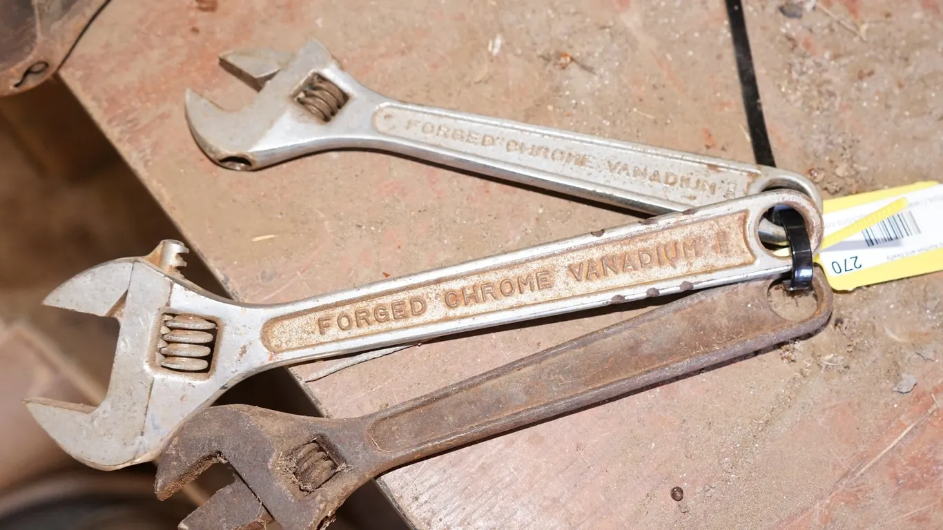 3 Crescent Wrenches