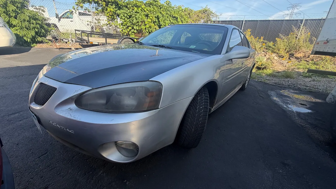 2004 Pontiac Grand Prix