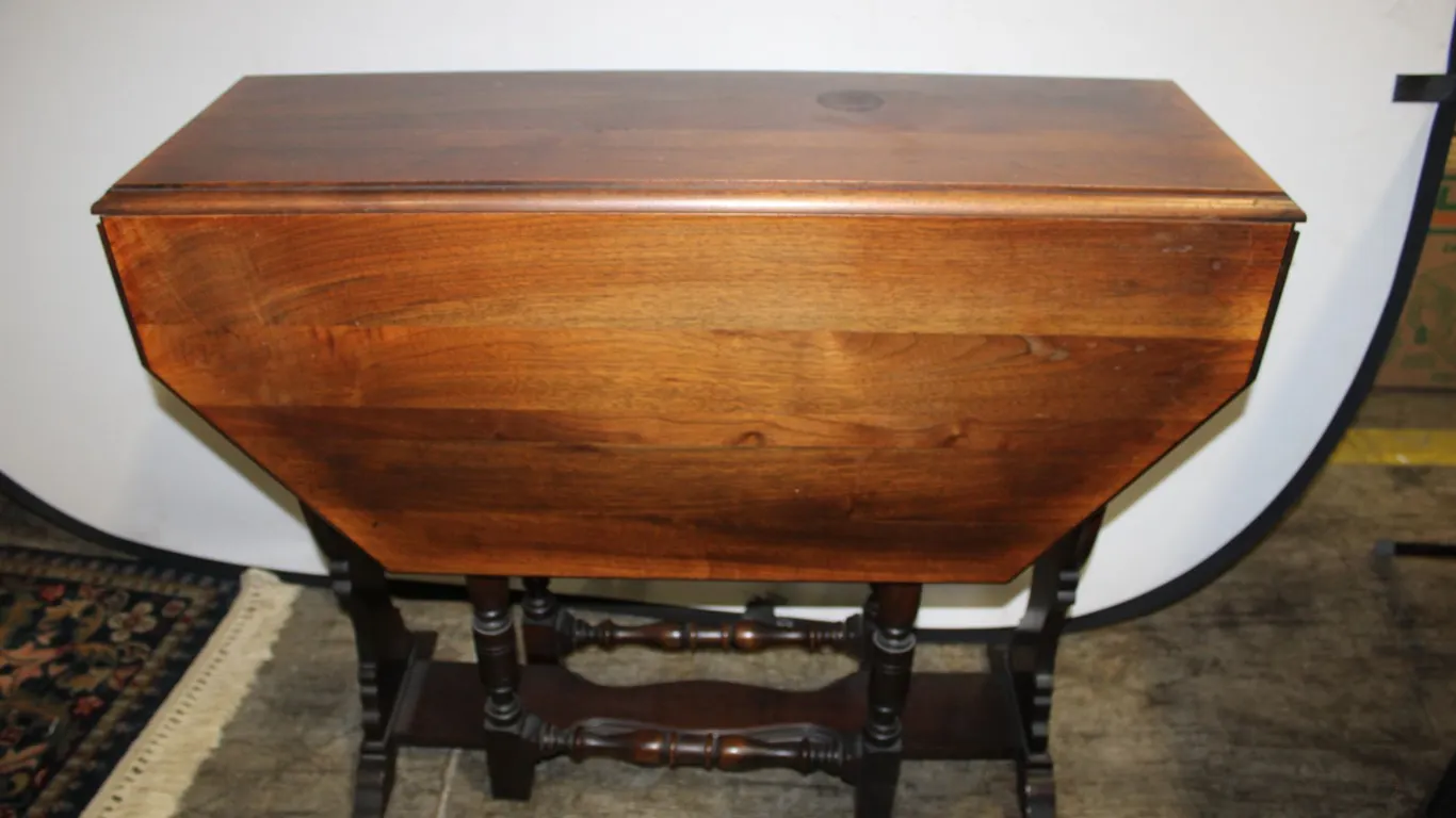 Drop Leaf Dining Table