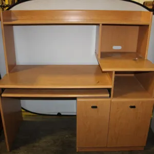 Computer Desk With Hutch