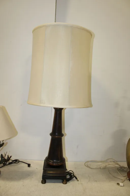 Column Table Lamp