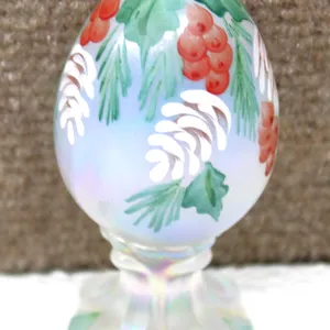 Handpainted Fenton Glass Egg #1448