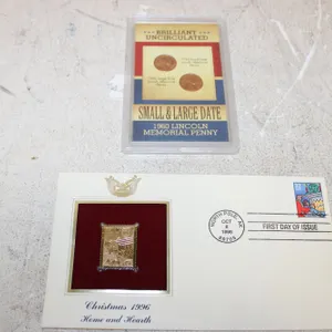 U.S. 1960 Lincoln Memorial Cent & 1996 Christmas Stamp