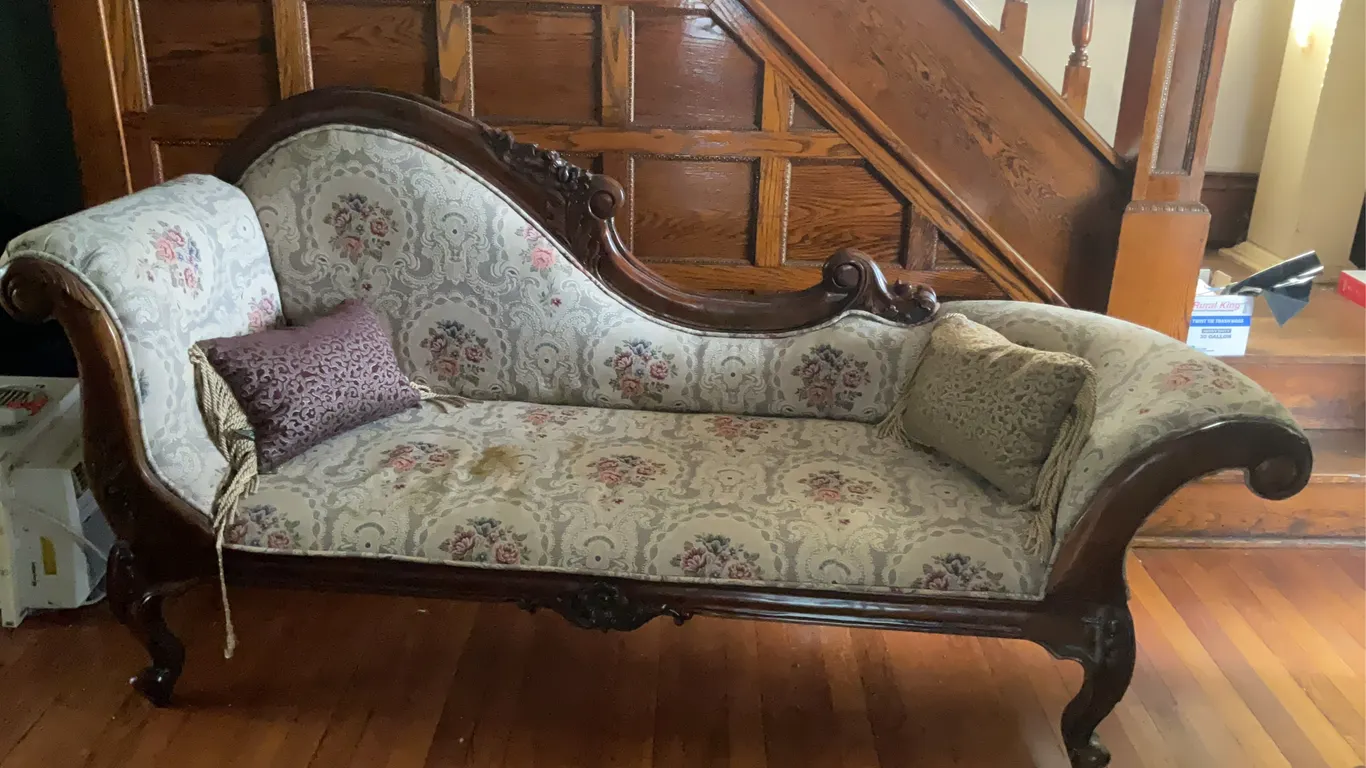 Fainting Couch