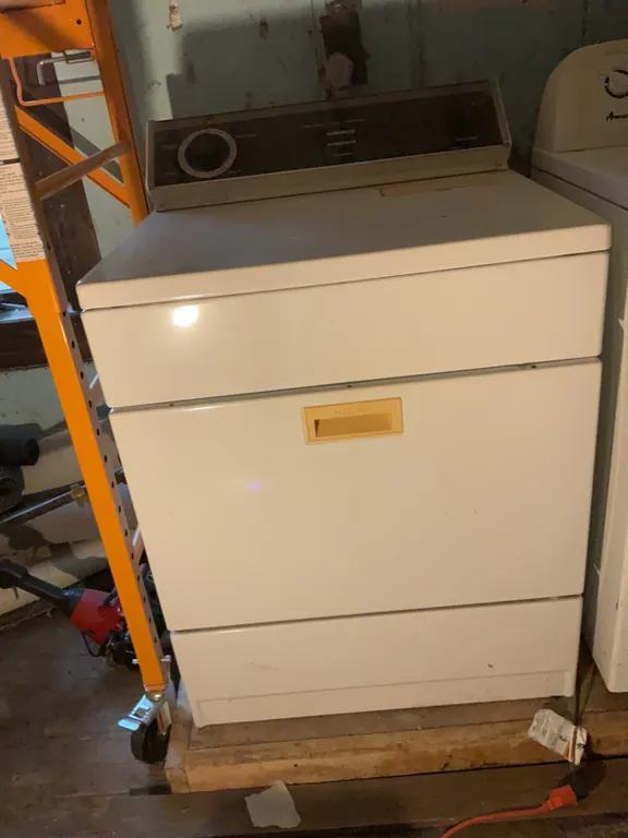 Whirlpool electric clothes dryer