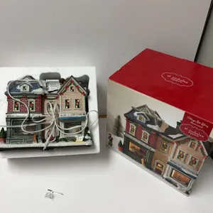 St. Nicholas Square Illuminated Village Pet Shop Decor