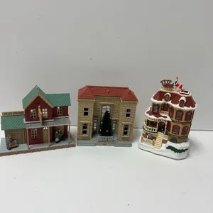 Hallmark Keepsake Christmas Village Building Lot, 3 Pieces