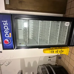 Soft drink Refrigerator