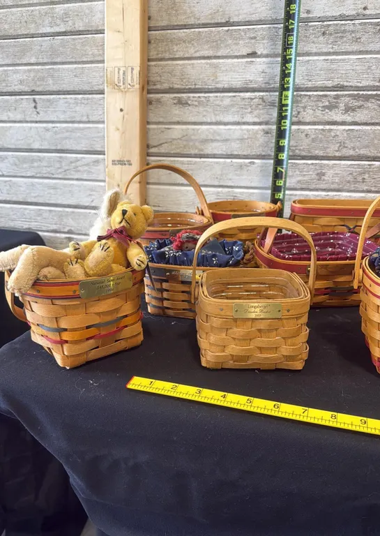 Longaberger 2003 Dresden Basket